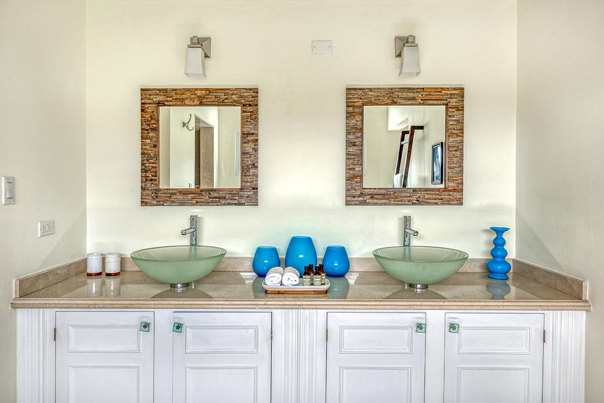 Luxury Pool Villa St Martin - The bathroom 2